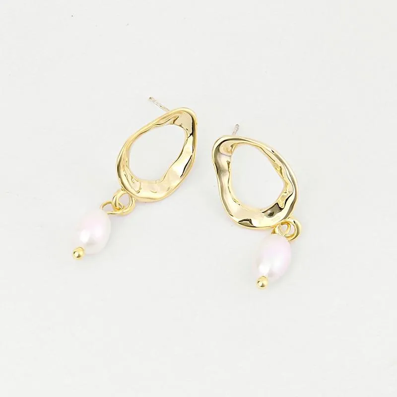 Bobby hoop pearl earrings