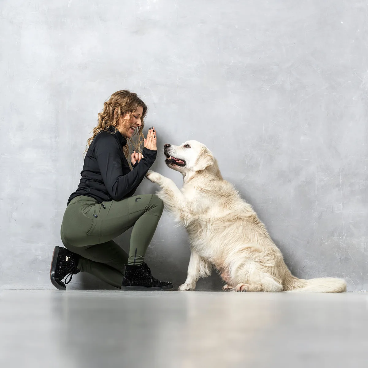 FeelFree Dog Walker Tights | Beetle | Dakota
