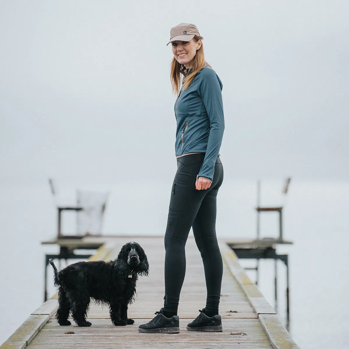 FeelFree Dog Walker Tights | Black | Ruby