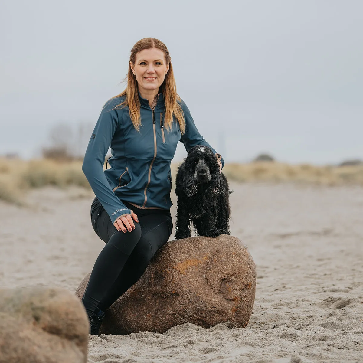 FeelFree Dog Walker Tights | Black | Ruby