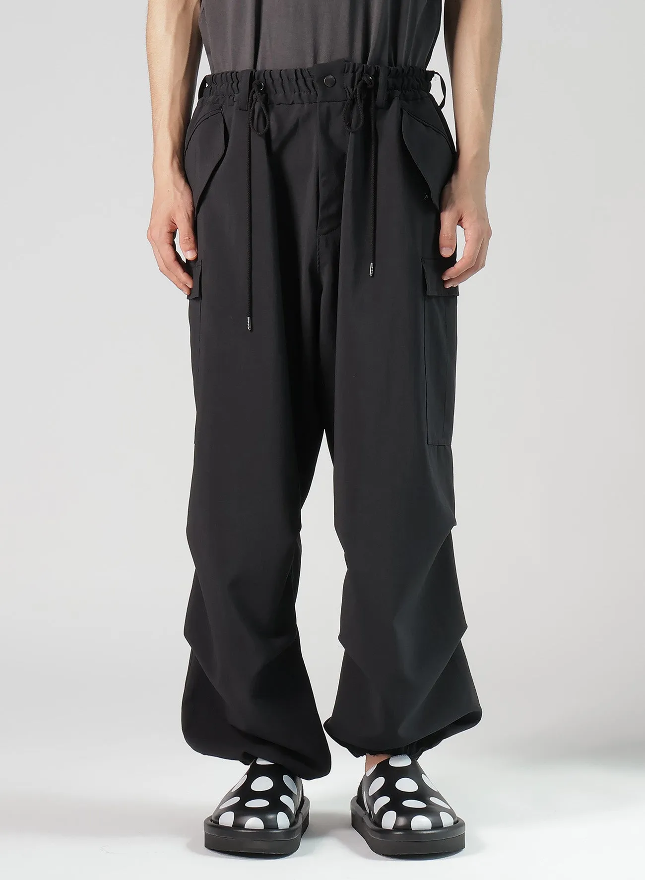RECYCLE TASLAN NYLON GABARDINE CARGO PANTS